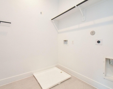 21115 Rio San Jose Court - Photo Thumbnail 30