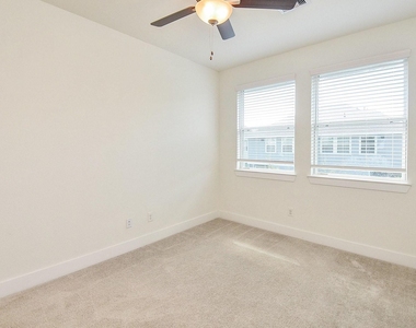 21115 Rio San Jose Court - Photo Thumbnail 28