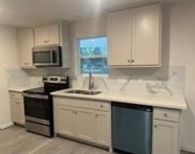 20890 Lost Lake Drive - Photo Thumbnail 8