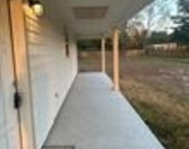 20890 Lost Lake Drive - Photo Thumbnail 2