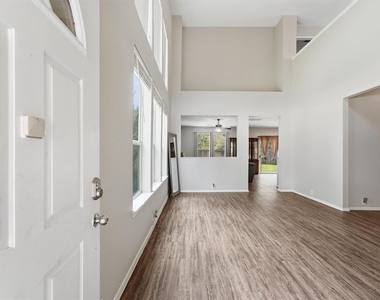 2903 Edgewick Elm Street - Photo Thumbnail 3