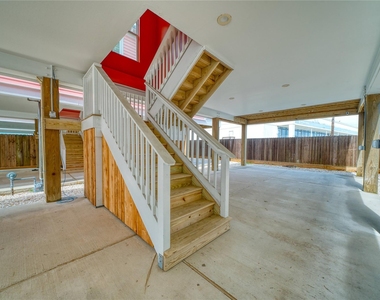 1102 62nd Street - Photo Thumbnail 20