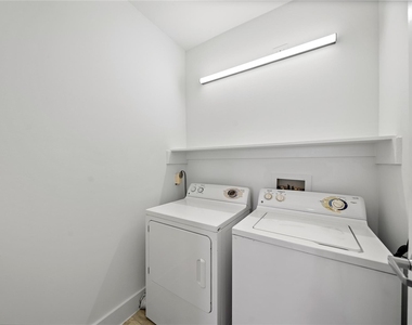 5150 Hidalgo Street - Photo Thumbnail 15