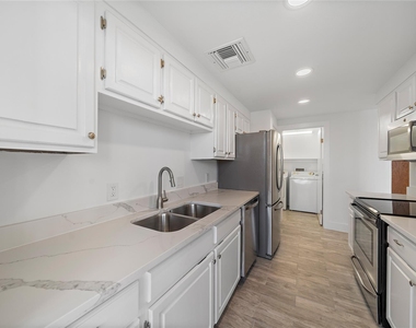5150 Hidalgo Street - Photo Thumbnail 3