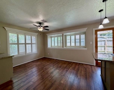 3602 Chapel Square Drive - Photo Thumbnail 16