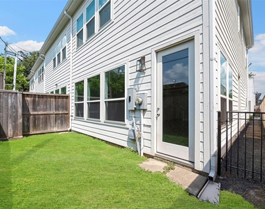 1606 Westside Gardens Ln Lane - Photo Thumbnail 12