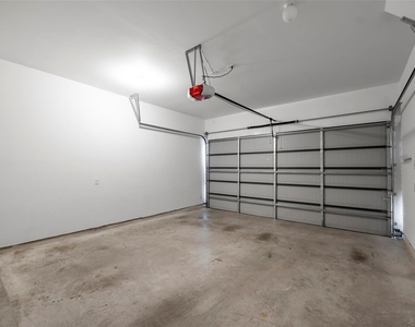 1606 Westside Gardens Ln Lane - Photo Thumbnail 7