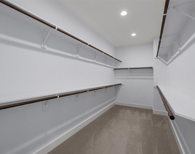 1606 Westside Gardens Ln Lane - Photo Thumbnail 24