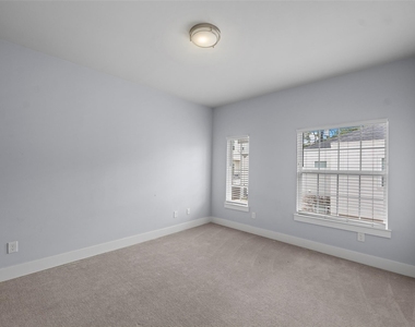 1606 Westside Gardens Ln Lane - Photo Thumbnail 14