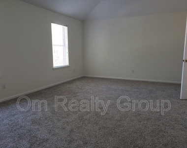 6655 Stonefort Ct - Photo Thumbnail 13