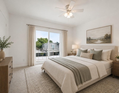 7821 Rue Saint Cyr Street - Photo Thumbnail 8