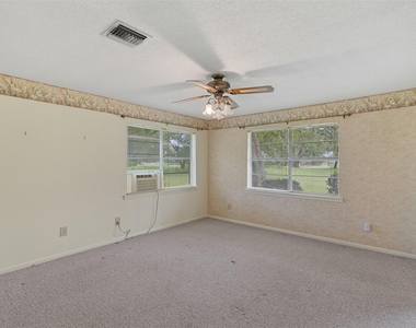 1205 Struss Lane - Photo Thumbnail 16