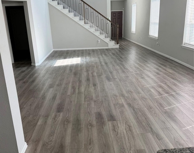 15703 Cairnwell Bend Drive - Photo Thumbnail 1