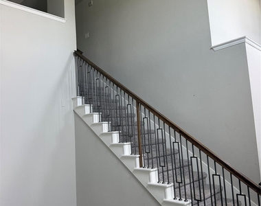 15703 Cairnwell Bend Drive - Photo Thumbnail 10