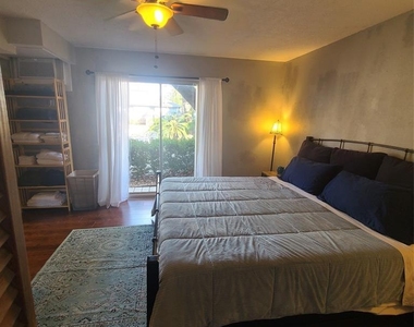 1849 Marshall Street - Photo Thumbnail 22