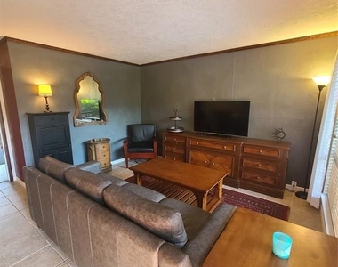 1849 Marshall Street - Photo Thumbnail 1