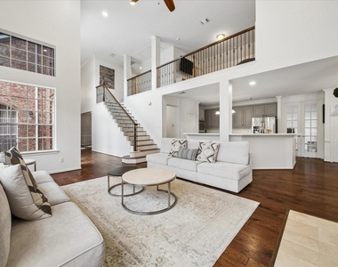 1507 Kennebeck Place - Photo Thumbnail 7