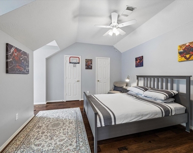 1507 Kennebeck Place - Photo Thumbnail 18