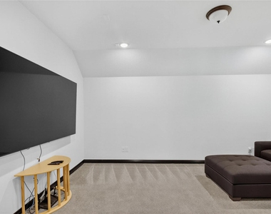 10514 Morning Oaks Drive - Photo Thumbnail 28
