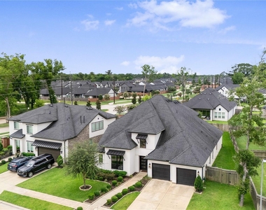 10514 Morning Oaks Drive - Photo Thumbnail 3