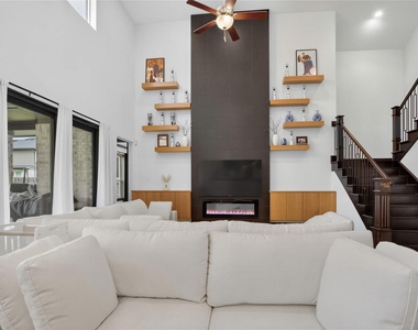 10514 Morning Oaks Drive - Photo Thumbnail 15