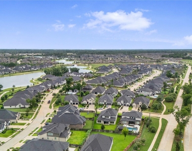 10514 Morning Oaks Drive - Photo Thumbnail 42