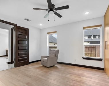 10514 Morning Oaks Drive - Photo Thumbnail 24