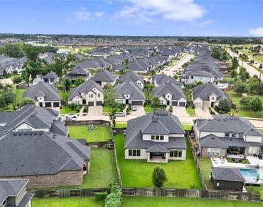 10514 Morning Oaks Drive - Photo Thumbnail 44