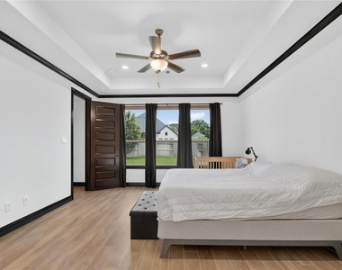 10514 Morning Oaks Drive - Photo Thumbnail 18