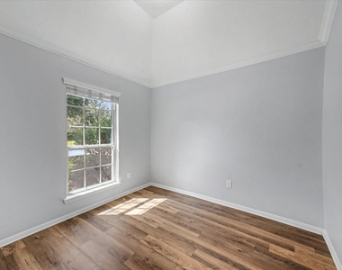 21826 Saragosa Pond Lane - Photo Thumbnail 7