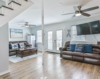 3917 3rd Street - Photo Thumbnail 11