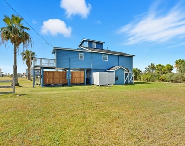 3917 3rd Street - Photo Thumbnail 3