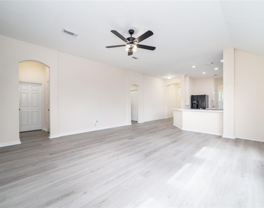 7111 Cornflower Lane - Photo Thumbnail 6