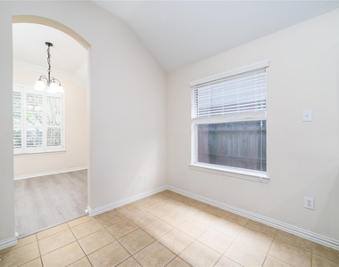 7111 Cornflower Lane - Photo Thumbnail 11