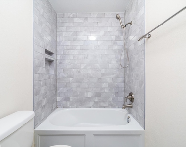 7111 Cornflower Lane - Photo Thumbnail 19