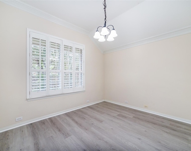 7111 Cornflower Lane - Photo Thumbnail 12