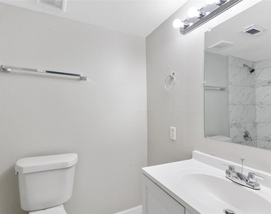 1701 Upland Drive - Photo Thumbnail 13