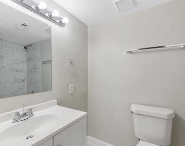 1701 Upland Drive - Photo Thumbnail 14