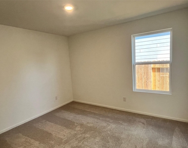 2619 Rain Quail Court - Photo Thumbnail 27