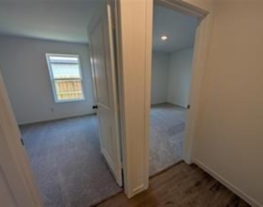 2619 Rain Quail Court - Photo Thumbnail 9