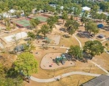 2619 Rain Quail Court - Photo Thumbnail 14