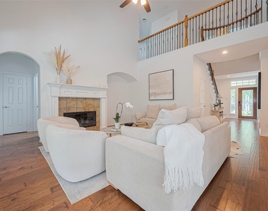 157 E Frontera Circle - Photo Thumbnail 10