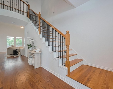 157 E Frontera Circle - Photo Thumbnail 3