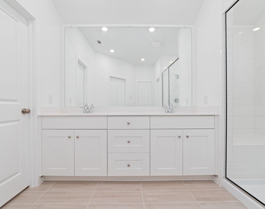 27619 Seascape Village Drive - Photo Thumbnail 21