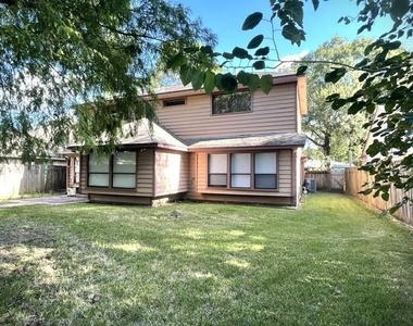 16427 Dunmoor Drive - Photo Thumbnail 17