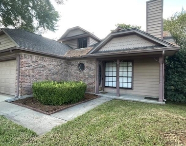16427 Dunmoor Drive - Photo Thumbnail 3