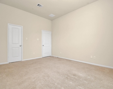 1122 Boxwood Place - Photo Thumbnail 13