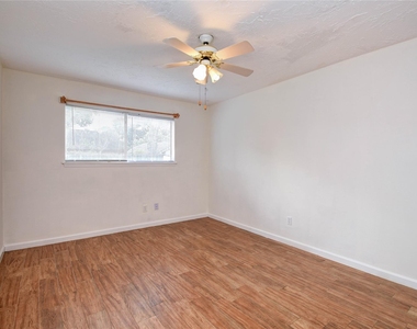 9510 Huntington Way Drive - Photo Thumbnail 25
