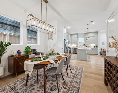 2012 Welch Street - Photo Thumbnail 14