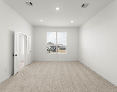 12523 Alligator Lake Court - Photo Thumbnail 19
